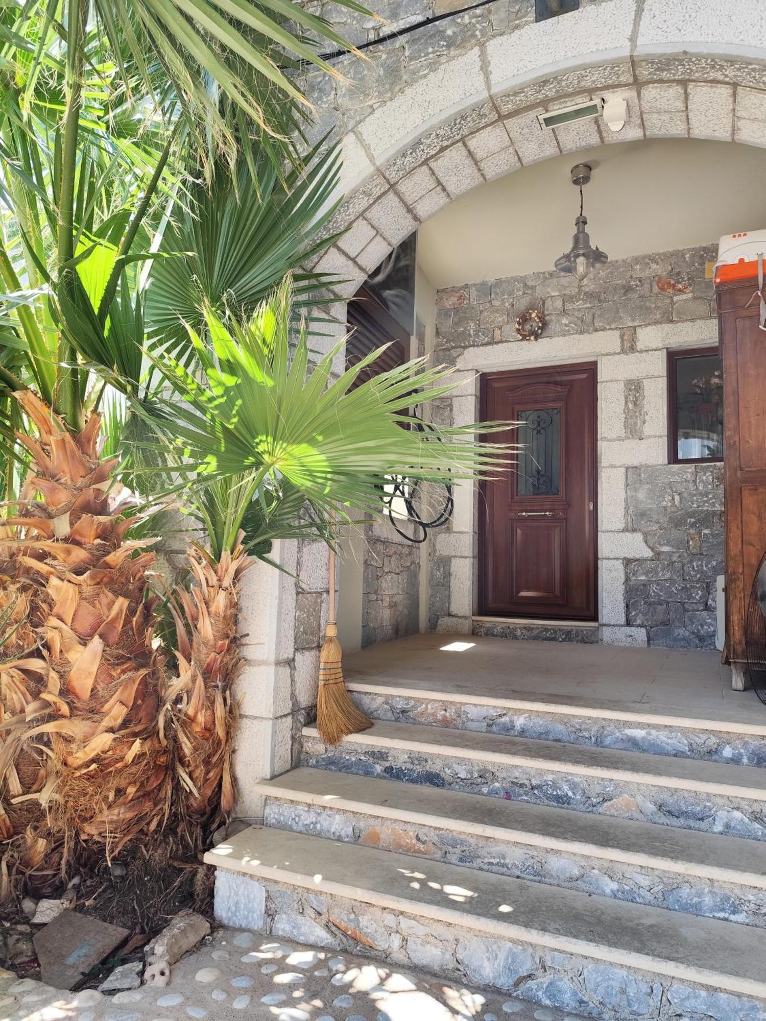 Kritamos Apartments Kardamyli Exterior photo